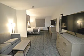 Best Western Plus Executive Residency Oklahoma City I-35 - Room