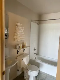 Green Creek Inn and RV Park - Salle de bain