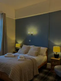 The Waterford Arms - Room