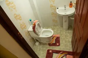 Ashville Homes Meru - Baño