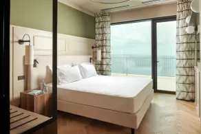 Maximilian Suites - Chambre