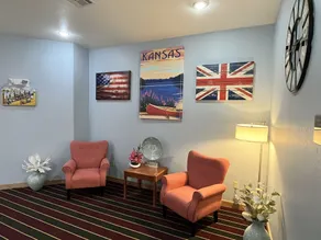 Garnett Hotel & RV Park - Hall