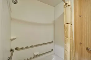 Homewood Suites by Hilton Southington, CT - Salle de bain