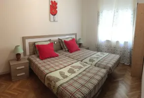 Appartamento con 3 camere da letto per 6 persone - Camera