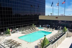 Hilton Los Angeles Airport - Pool