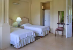 Beverley Apartments - Habitación