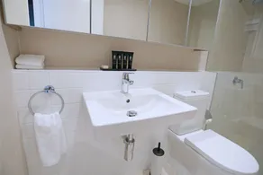 Alex Perry Hotel & Apartments - Salle de bain