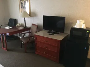 Quality Inn & Suites Albuquerque Midtown - University Area - Room