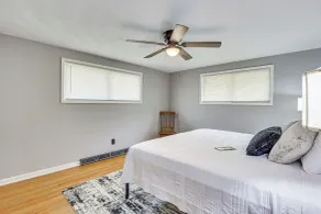 Fish, Hike & Golf: Leisurely Navarre Home w/ Yard! - Interiör