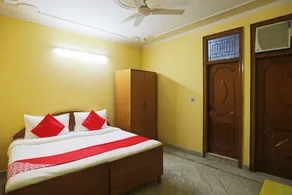 OYO 49985 Singh Hotel - Quarto