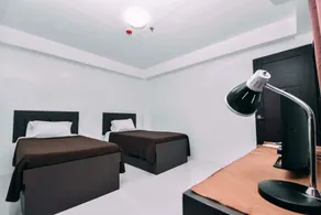 The Strand Suites and Dormitel - Chambre