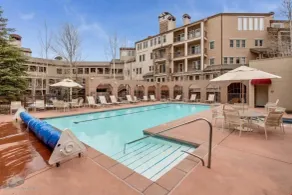 Chamonix 31, Snowmass Ski-In/Ski-Out Condo w/Shared Hot Tub/Pool/Private Washer/Dryer/WiFi - Pool