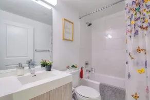 Deluxe Family Lakeview and CNTower Suites - Badrum