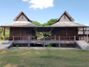 Phutawan Pundao - Rom