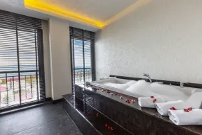 NEHİR OTEL - Vue de la chambre