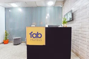 FabHotel Rushank Palace - Near Jawahar Circle, World Trade Park - Réception