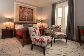 Gothic Eves Inn and Spa Bed and Breakfast - Rum