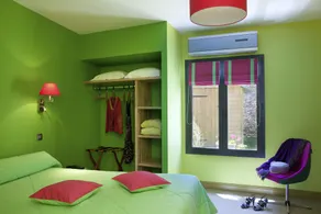 Logis hôtel Ô en Couleur - Rom