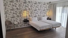 The Orange House Boutique Hotel and Upstairs Rooftop Bar Center of La Cala de Mijas 100m from the Beach - Chambre
