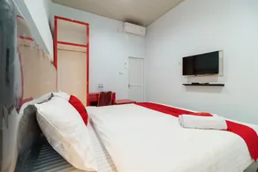 RedDoorz Plus near Palembang Icon Mall 2 - Room