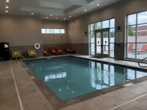 Holiday Inn & Suites Memphis Southeast-Germantown by IHG - Piscine