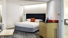Sydney Harbour Marriott Hotel at Circular Quay - Room