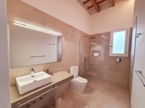 Waki Conscious Hotel - Badrum