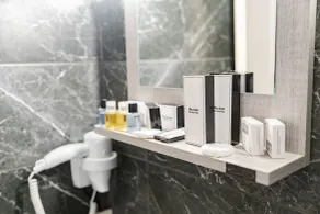 Konur Hotel - Bathroom