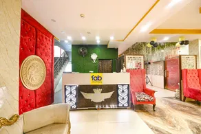 Townhouse ESIC Medical College Faridabad Formerly Royal Mountain - Reception