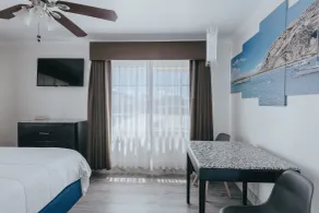 Sea Air Inn & Suites - Downtown - Restaurant Row - Vue de la chambre