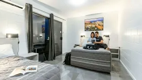 Aaron Motel - Room