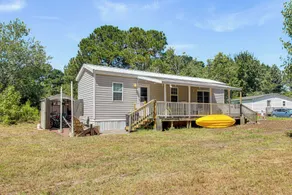 3 Mi to Icw: Coastal Carolina Home w/ Pool Access - Interior