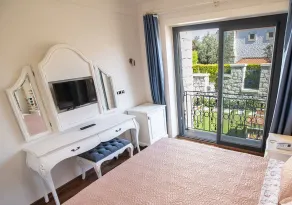 Amour Alacati Butik Otel - Room