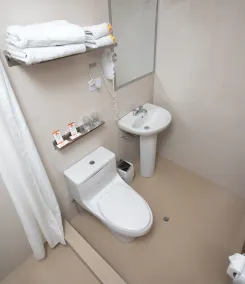 Centenario Inn - Bathroom