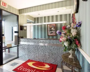 Rodeway Inn & Suites New Orleans Gentilly - Lobby