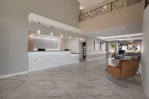 SureStay Plus Hotel by Best Western Upland - Ontario North - Réception