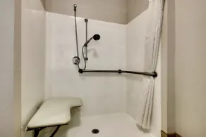 Holiday Inn Express & Suites Laurel by IHG - Salle de bain