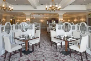 Canal Court - Restaurant