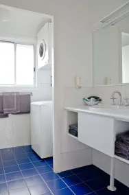 Baybrook Motor Inn & Apartments - Badezimmer