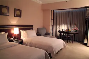 Rosedale Hotel & Suites Guangzhou - Room