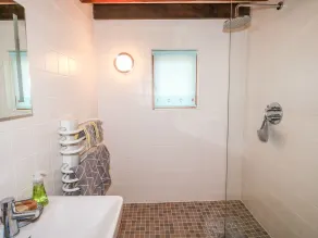 Honeypot Lodge - Bathroom