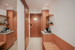 Regenta Place Bhopal by Royal Orchid Hotels Limited - Zimmer