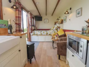 The Journeyman Luxury Shepherds Hut - Privat køkken