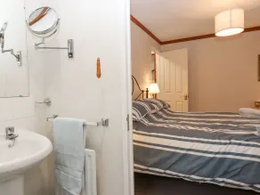 Teign River Retreat - Room