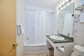 The Glengate Hotel & Suites - Salle de bain