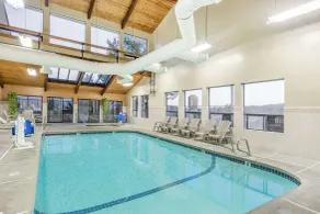 Super 8 by Wyndham Grants Pass - Piscine