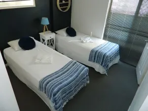Queensleigh Holiday Apartments - Room