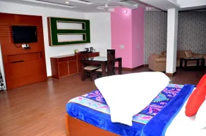 Hotel Bliss - Room