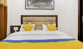 Itsy Hotels K K Residency Staywell - Room