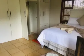 Bujumbura Guest House - Chambre